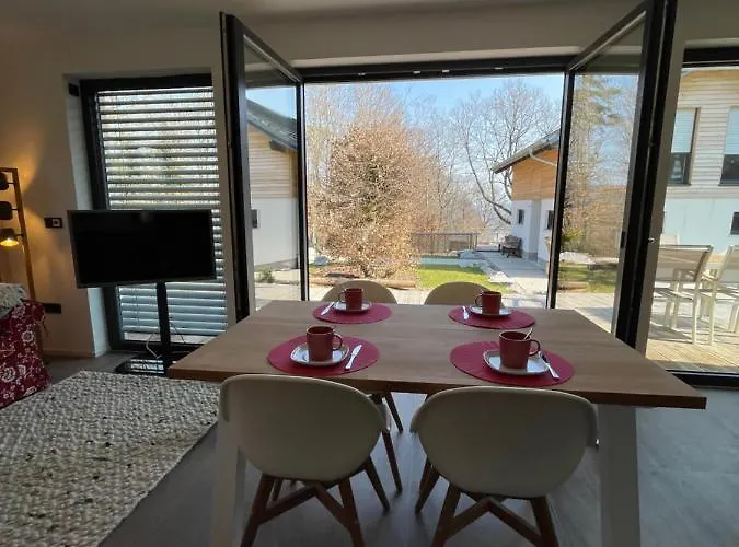 The Red One Edersee Bringhausen