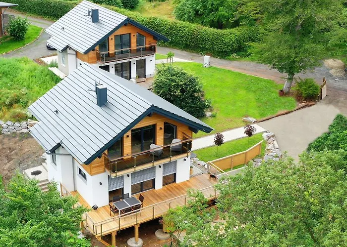 The Red One Edersee * Bringhausen